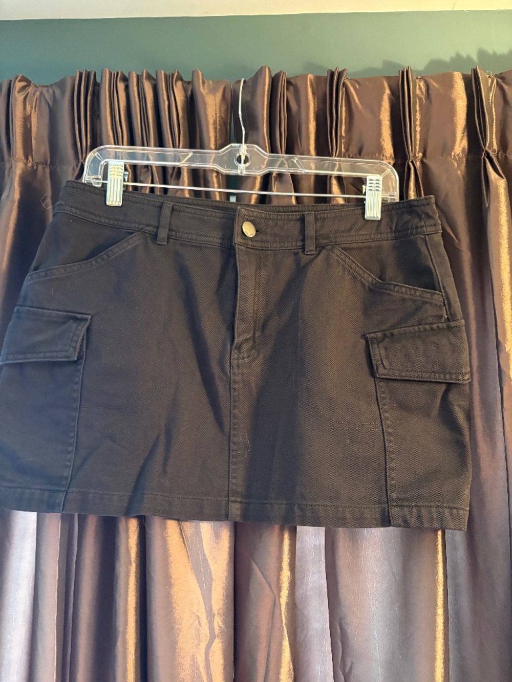 Women’s cargo skirt
